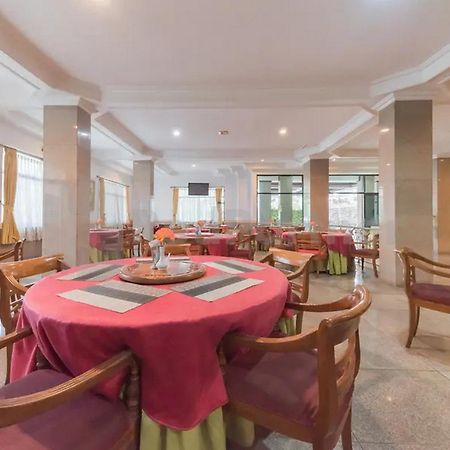 Hotel Ayong Linggarjati Kuningan Mitra Reddoorz Buitenkant foto